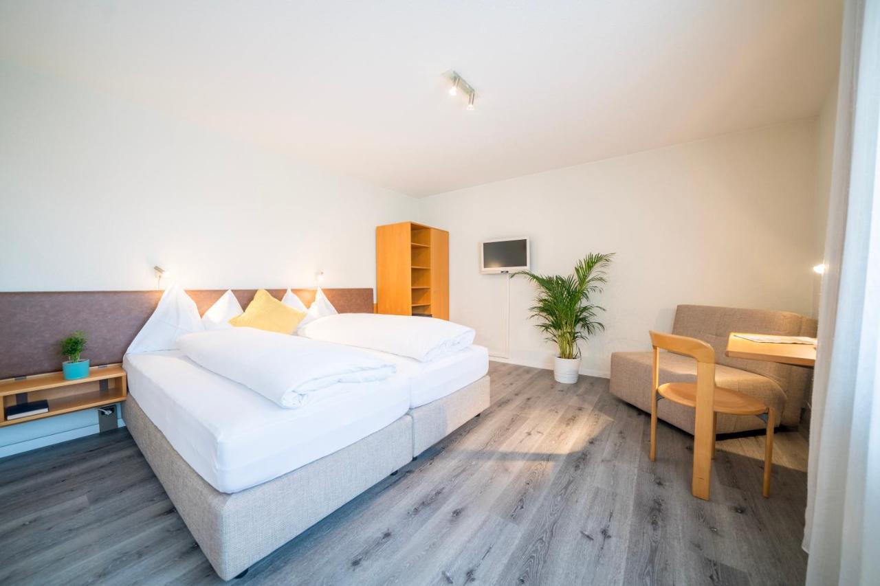 Hotel Sonne - Self Check-In Schwarzenburg Exteriér fotografie
